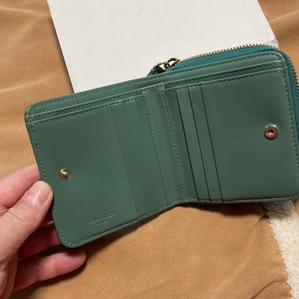 Nina Ricci Green Leather Wallet - Picture 4 of 6
